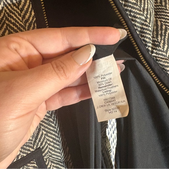 J Crew Factory Women’s Printed Quilted Puffer Vest sz S herringbone black fall - Picture 6 of 6